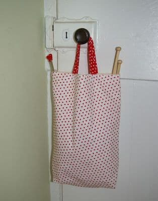 Lined cotton knitting bag - heart print