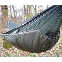 DD Hammocks Under Blanket