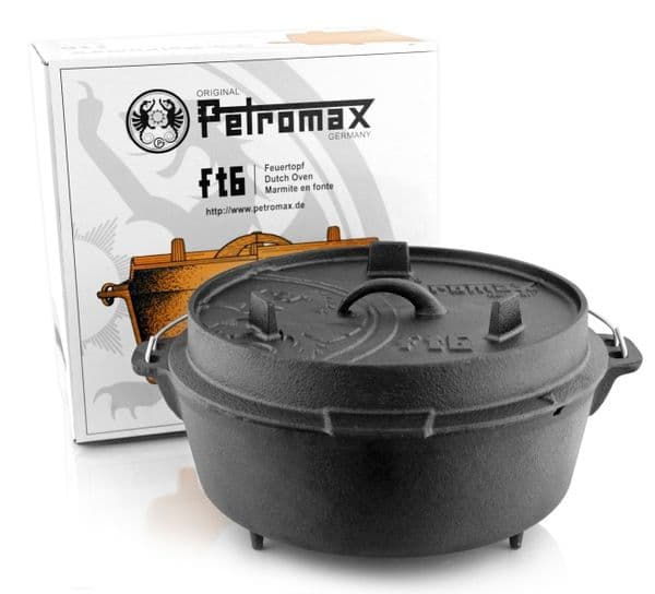 Petromax Dutch Oven with Legs1