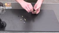 USA Knife Maker Kwik Easy Open Thumb Bar