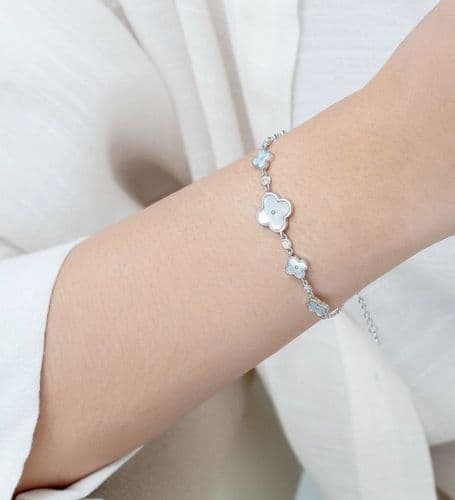 🍀 925 Sterling Silver Clover Bracelet – Timeless Elegance with Mother of Pearl & Sparkling CZ ✨
