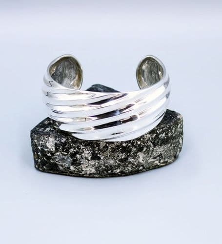 925 Sterling Silver Hand Crafted Solid Cuff Bangle, Featuring a Ridged Surface - Exclusive