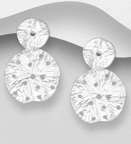 ✨ 925 Sterling Silver Round Textured Push-Back Drop Earrings – Modern Texture with Elegant Movement