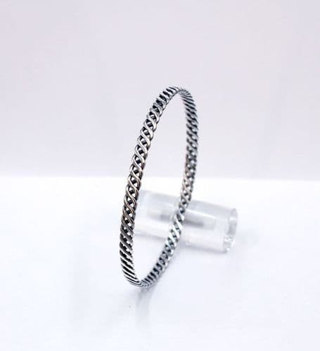 925 Solid Sterling Silver Hand Crafted Exclusive Woven 5mm Bangle: 75 mm Diameter: Unisex