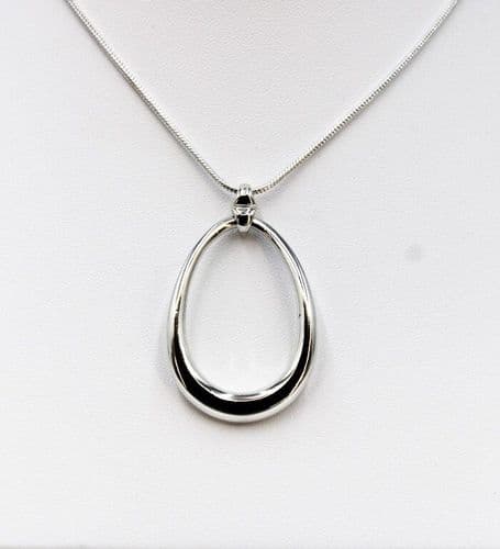 925 Solid Sterling Silver Oval Graduating Hand Crafted Pendant & Chain