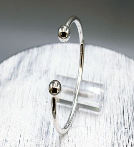 925 Solid Sterling Silver Torque Bangle - Designed To Suit Both Men and Women.