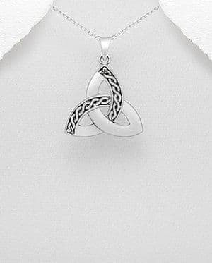 925 Sterling Silver Celtic Pendant & chain