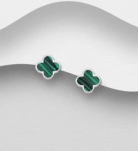 925 Sterling Silver Clover Push-Back/Stud Earrings with Green Resin Decoration