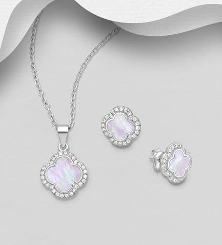 925 Sterling Silver Clover Stud Earrings and Pendant & Chain Jewelry Set Decorated with Pink Shell