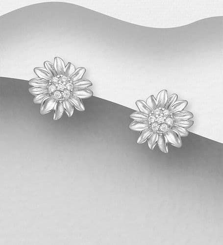 925 Sterling Silver Daisy Flower Stud Earrings, Decorated with CZ Simulated Diamonds
