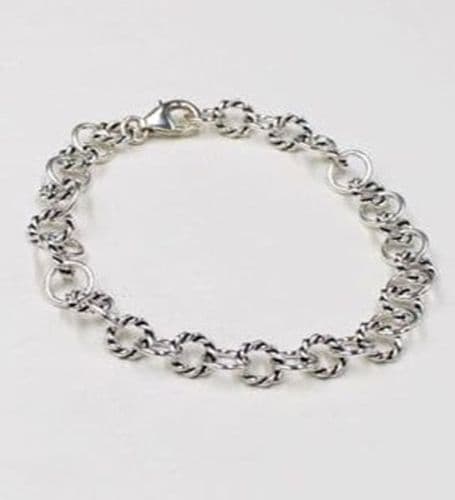 925 Sterling Silver Hand Crafted Round Link Bracelet - Alternate Links are Twisted.