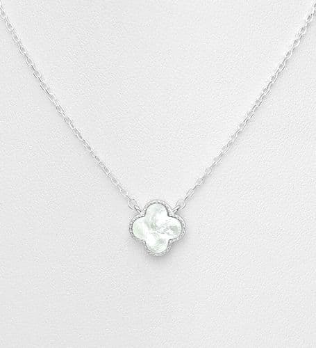 925 Sterling Silver Necklace, Set With Mother of Pearl Shell - 40.6 - 44.4 cm