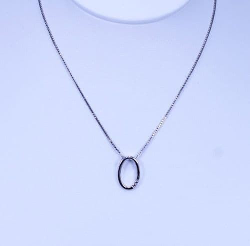 925 Sterling Silver Oval Necklace and Pendant set , Complete With 3 Stunning Diamonds