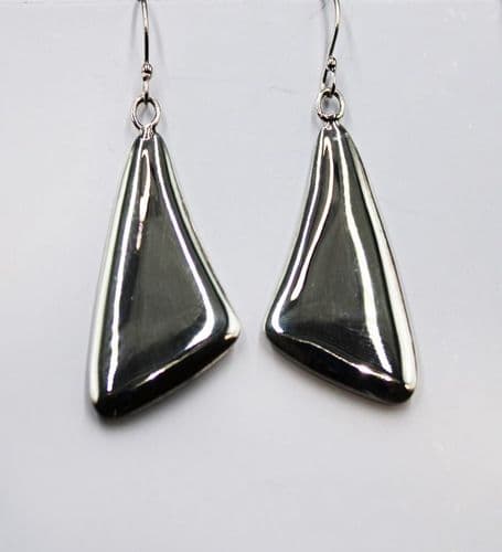 925 Sterling Silver Polished Triangle Drop Earrings