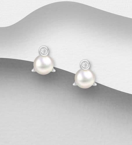 925 Sterling Silver Stud Earrings, Decorated with Freshwater Pearls and CZ Simulated Diamonds