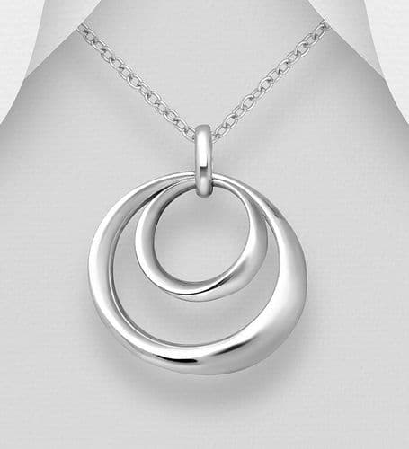 925 Sterling Silver Stunning Hand Crafted Two Solid Oval Links Pendant & Chain