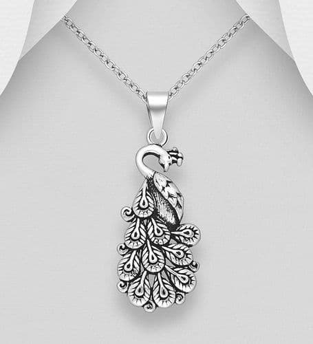 A Stunning 925 Sterling Silver Hand Crafted Oxidized Peacock Pendant & Chain