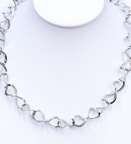 Hand Crafted 925 Sterling Silver Interlocked Twisted Longer Length Necklace - 24"