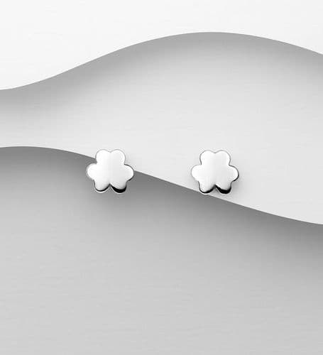 Handcrafted 925 Sterling Silver Clover Stud Earrings – Timeless Elegance & Lucky Char