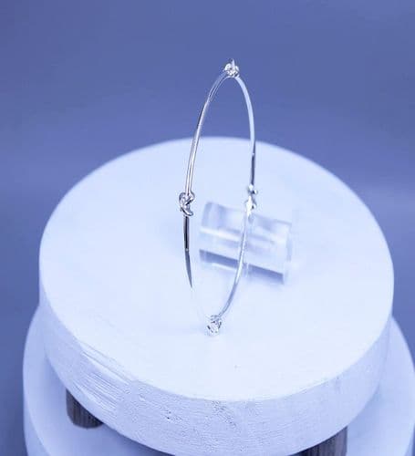 Mesmerising Handcrafted 3mm Solid 925 Silver Round Kisses Bangle