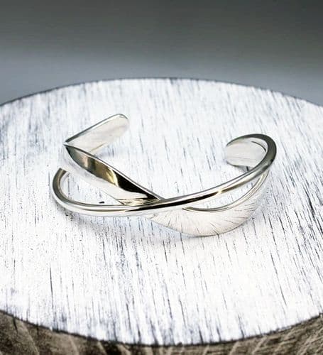 Stunning 925 Sterling Silver Crossed Centre Cuff Bangle - One of a Kind Design, Truly Unique