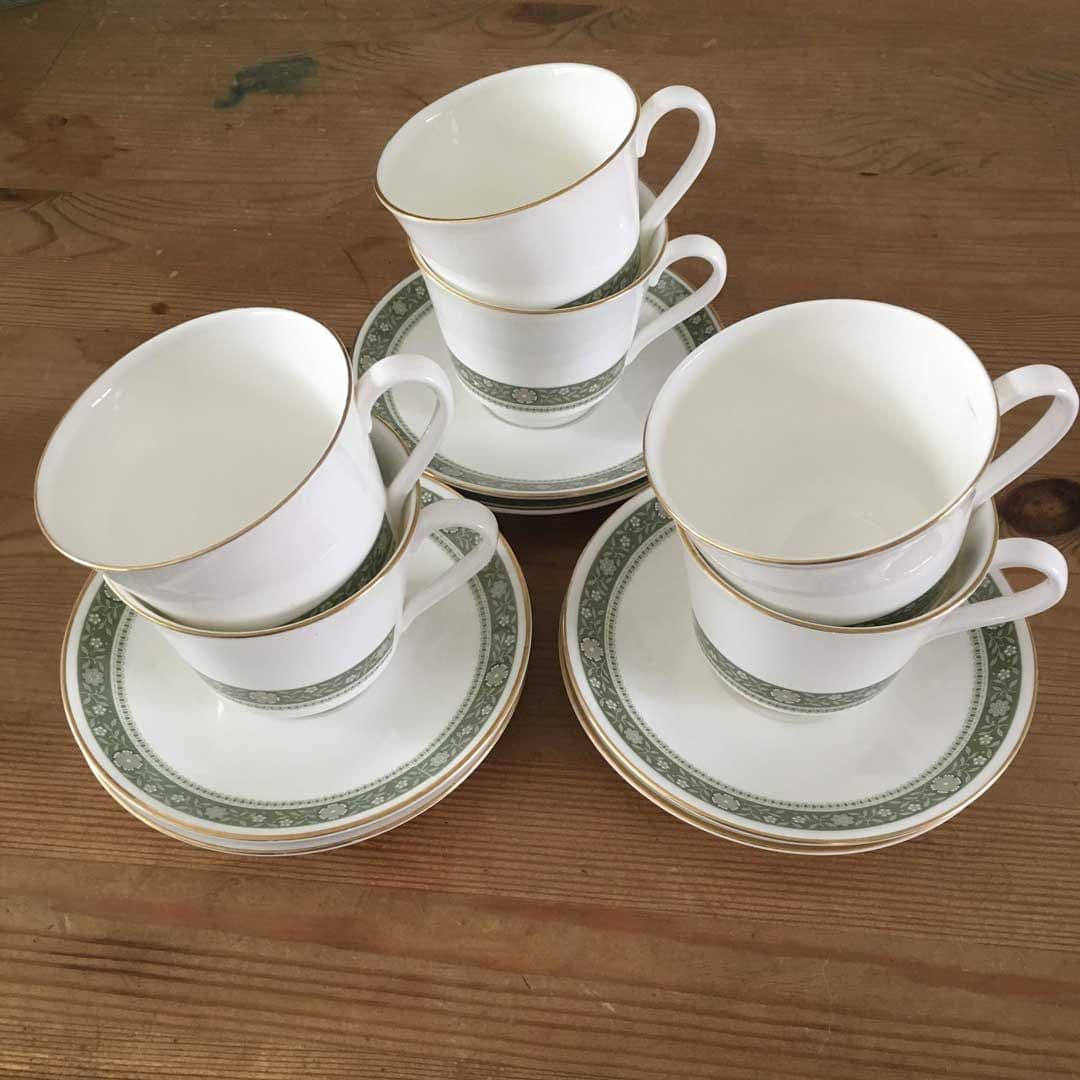 Royal Doulton Rondelay Tea Cup Duo x 5 1970s
