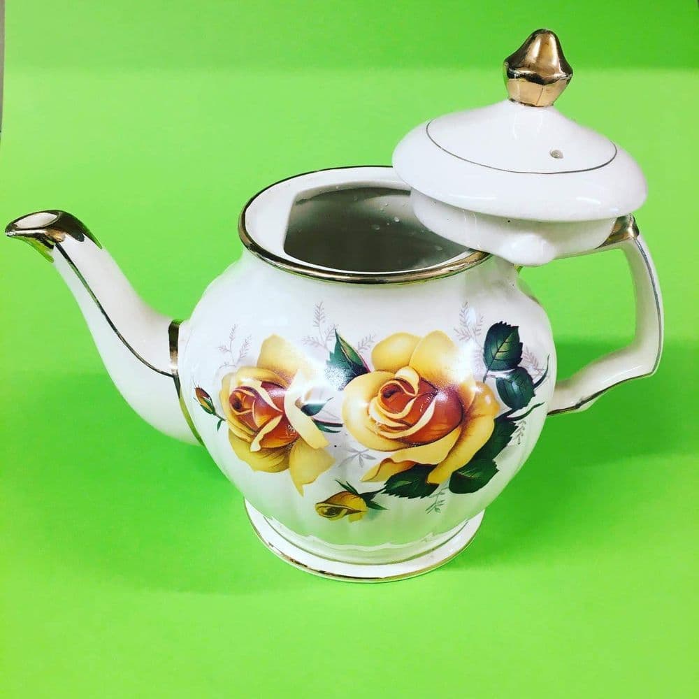 Sadler Teapot Yellow Rose 1930s