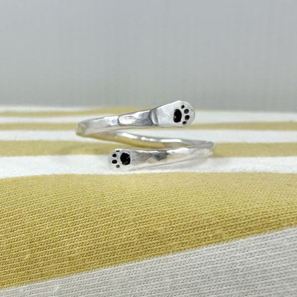 Adjustable Paw Ring