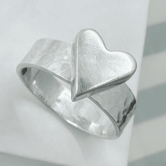 Ashes Heart Capsule Ring