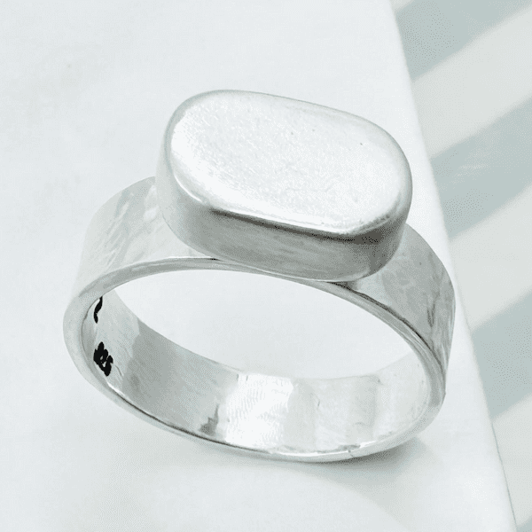 Ashes Oval Capsule Ring