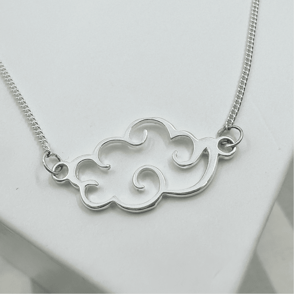 Cloudy Necklace (Set of 2) in Black/White