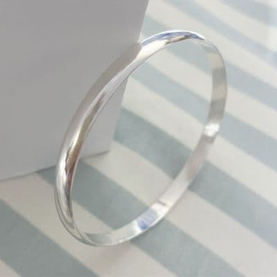Large Smooth Finish Silver Bangle