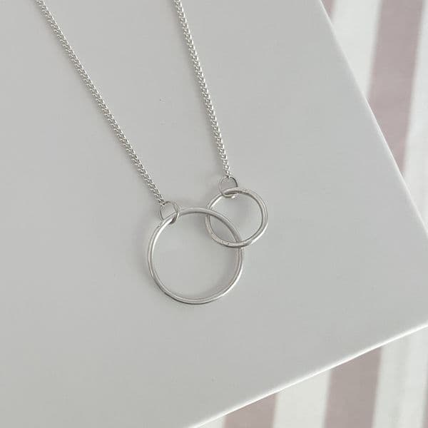 Silver Circles Necklace