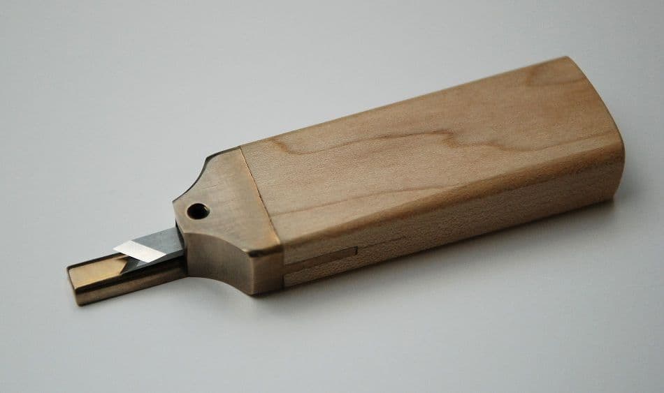 Purfling groove cutting tool