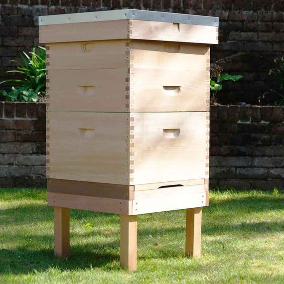 Commercial Red Cedar Hive