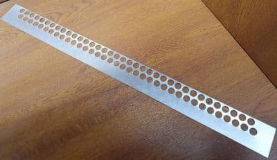 Galvanised metal Beehive Mouse guard