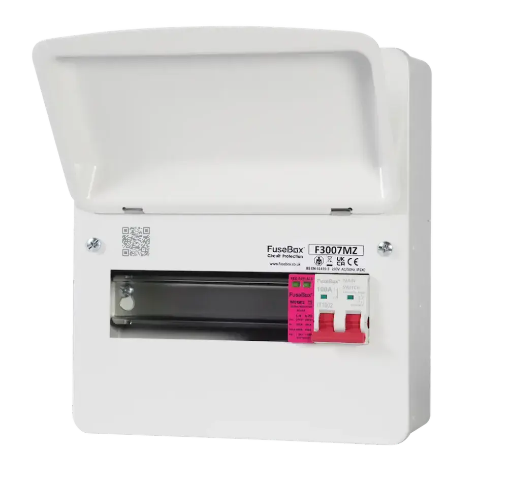 Fusebox F3007MZ Distribution Board with 100A Main Switch & SPD T2 with ...