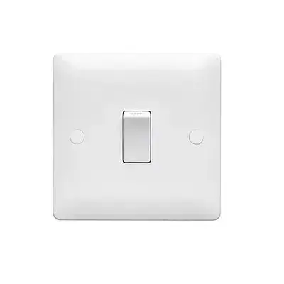 Verso 1 Gang 20A Double Pole Plate Switch | V814