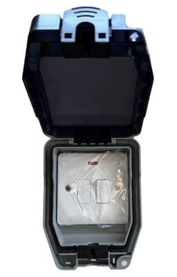 Weather Proof Switched Fuse Spur 13A