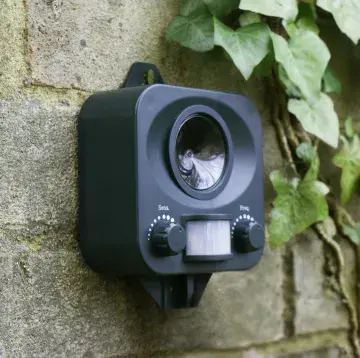 Ultrasonic Cat | Fox | Dog Repeller + Adjustable Frequency