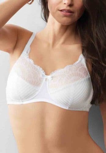 Amoena Karolina Padded Bra (Non-Wired)