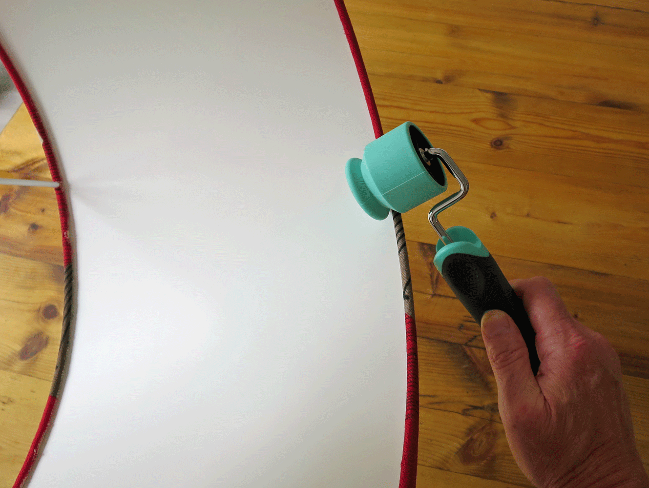 Lampshade Seam Roller with  3 in 1 Roll Edge Tool