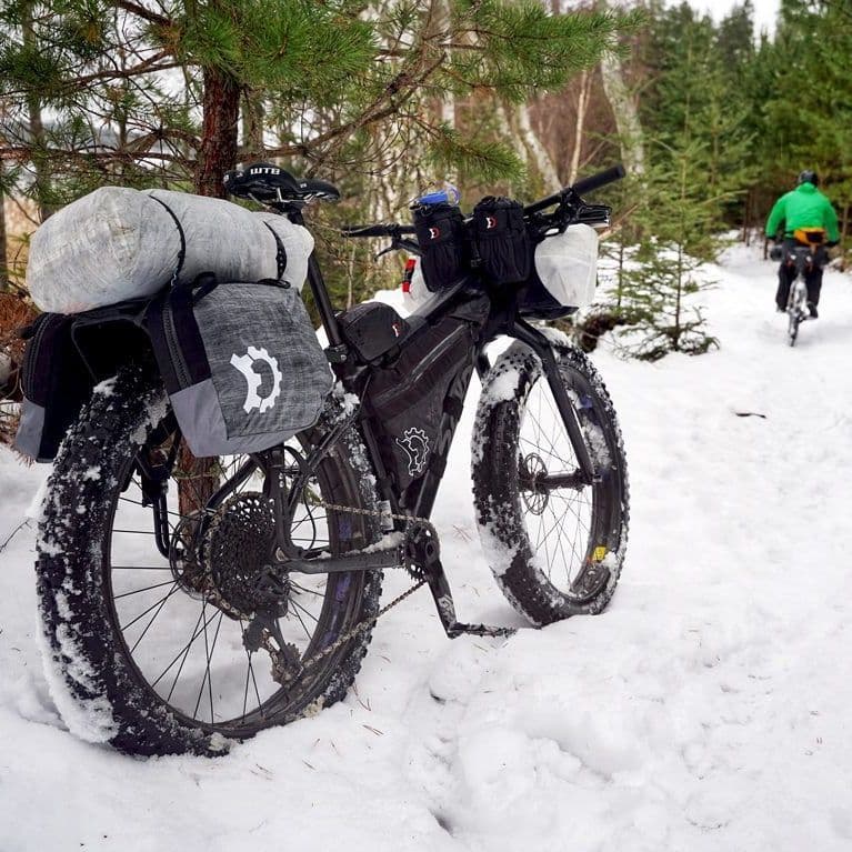 Old Man Mountain Divide Fat Pannier Rack
