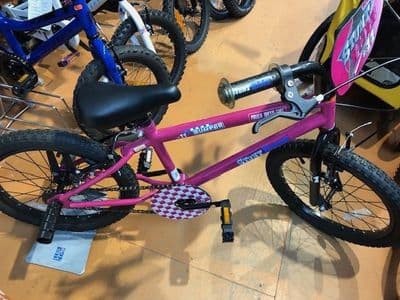 Bumper Stuntrider Pink - 18