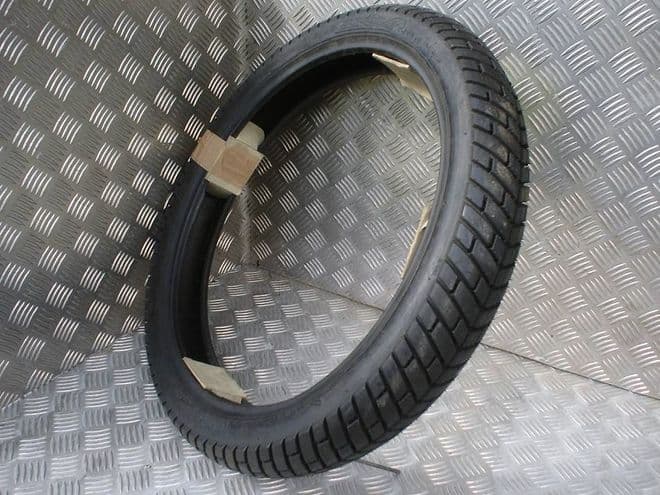 90/90-19H-TL FRONT TYRE