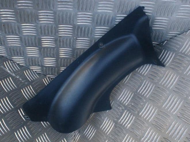 AIR INTAKE COVER, LEFT HAND