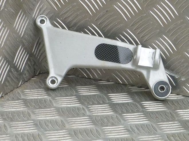 APRILIA SL 1000 FALCO RIGHT HAND REAR FOOTREST HANGAR
