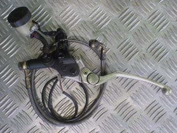 CLUTCH MASTER CYLINDER