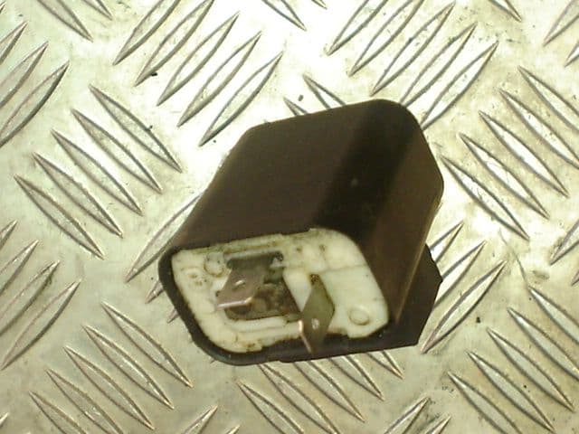 FLASHER RELAY
