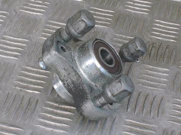 FRONT WHEEL HUB, DISC CARRIER